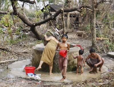 La junta militar de Myanmar confisca m&aacute;s ayuda