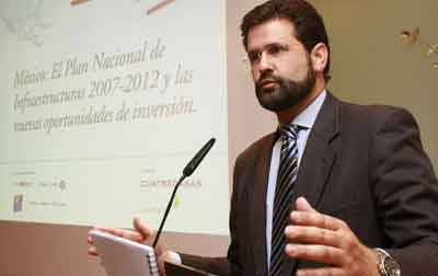 El hombre de Los Pinos en Espa&ntilde;a