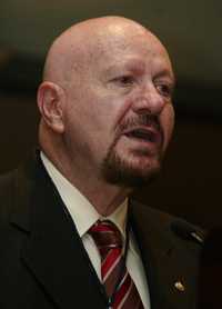 Manuel Mondragón y Kalb, ex secretario de Salud del Distrito Federal. Imagen de archivo