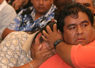 Familiares de las v&iacute;ctimas