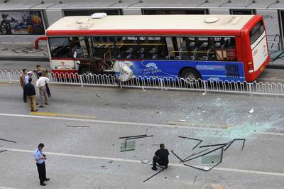 Atentados cimbran el pa&iacute;s ol&iacute;mpico