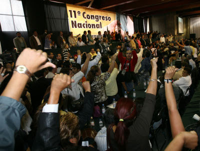 &ldquo;A los leones&rdquo;