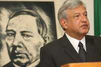 El ex candidato presidencial, durante la conferencia de prensa en sus oficinas de la colonia Roma