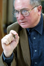 Muri&oacute; Gustavo Iruegas