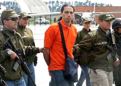 Se caen pir&aacute;mides financieras en Colombia