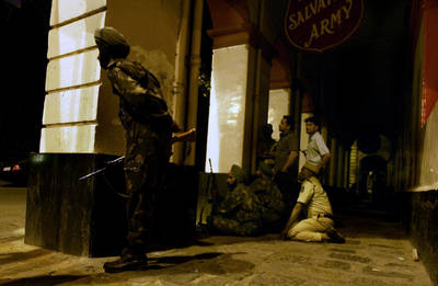 Operaci&oacute;n limpieza en Bombay