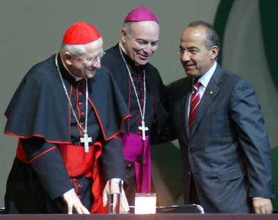 &lsquo;&lsquo;Extra&ntilde;amos al Papa&rsquo;&rsquo;, expresa el Presidente