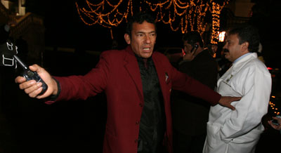 Cadenero obstaculiza verificaci&oacute;n oficial