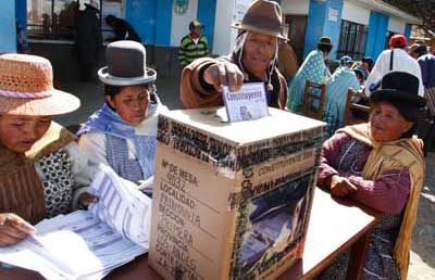 Triunfa en Bolivia el s&iacute; a la nueva Constituci&oacute;n